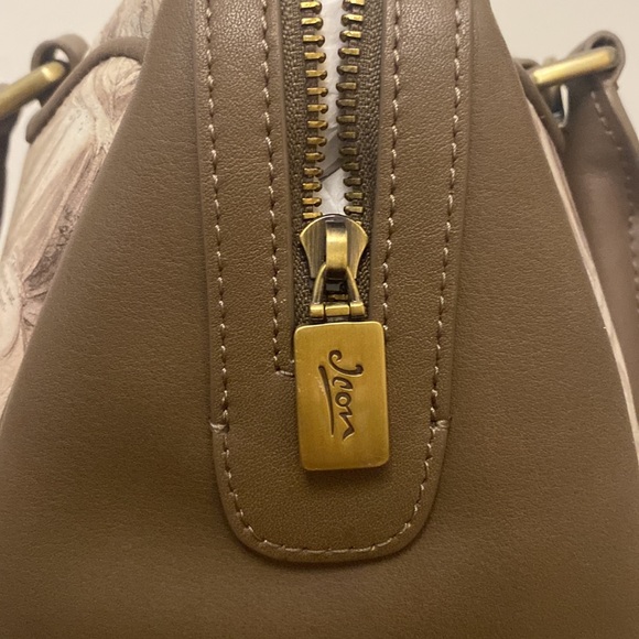 Icon Antoine Caron Purse in Real Leather - Picture 4 of 6